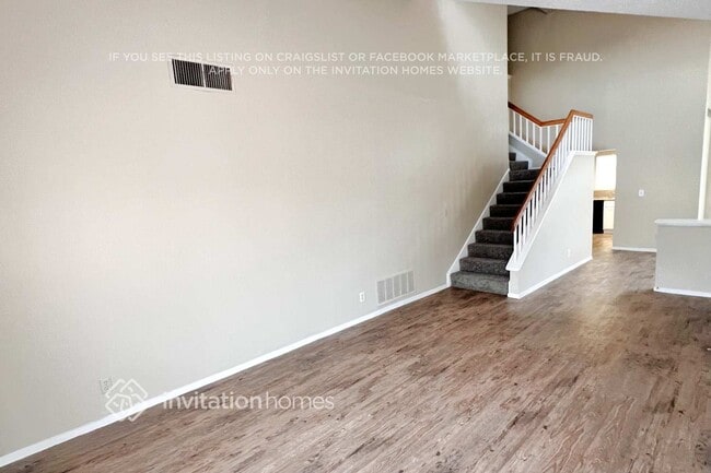 Photo - 330 Templeton Dr