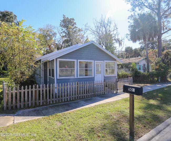 Photo - 505 N 9th St