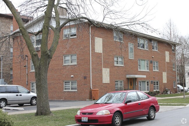 Primary Photo - 428 Washington Blvd