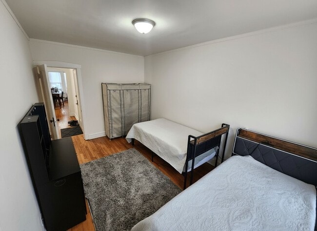 Photo - Spacious 2 Bed/1 Bath in North Park Unidad 5203B-2