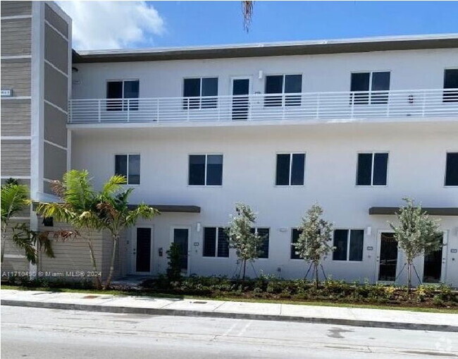 Building Photo - 10300 NW 66th St Unit 109 Rental