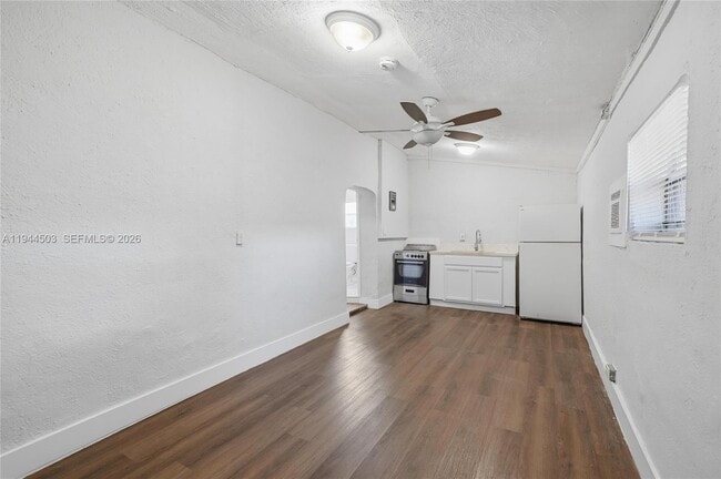 Photo - 5401 SW 20th St Unit B