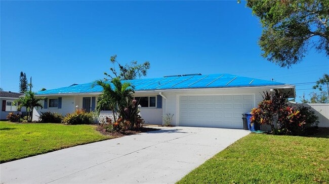 Building Photo - 3236 S Lockwood Ridge Rd Rental