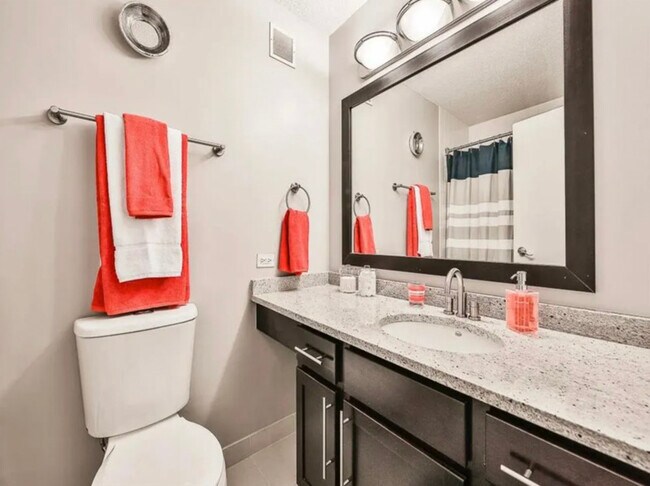 Photo - 666 N Dearborn St Unit 0601