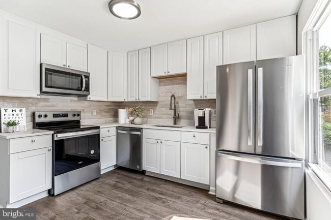 Photo - 7119 Kurth Ln