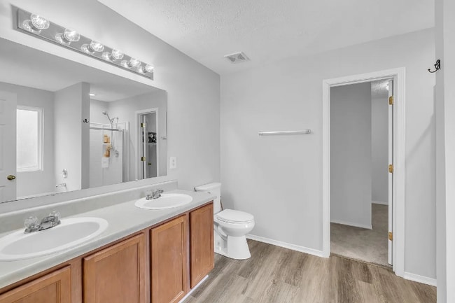 Photo - 108 Neville Ct