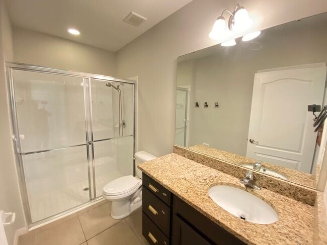 Photo - 600 Northern Way Unit 906