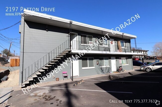 Building Photo - Newly upgraded upstairs 2 Bed, 1 Bath Apt ...