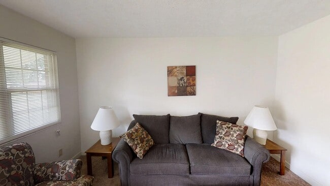 279 Crabapple Cir Unit 108