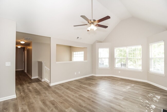 Photo - 11562 Registry Blvd