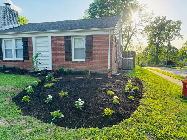 Photo - 2701 Hartford Dr