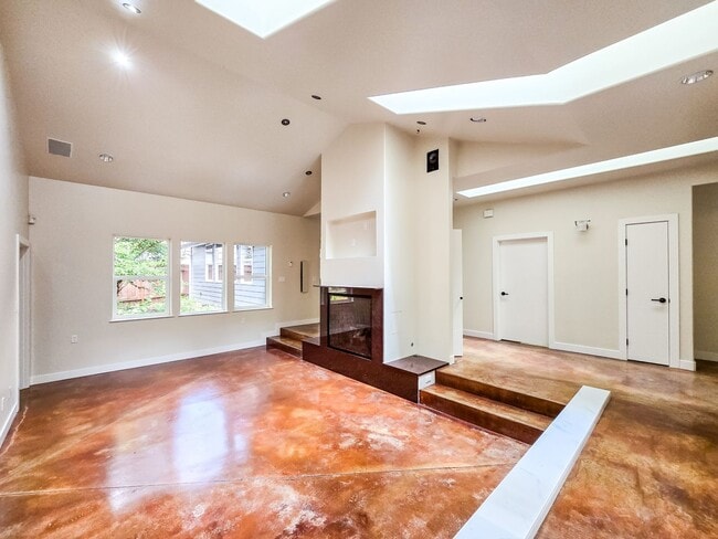 Photo - Spacious 3BD Rambler