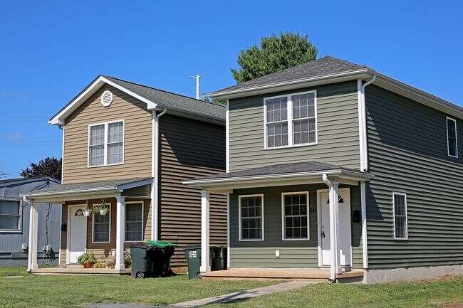 Photo - Locust Grove Home Convenient to Pantops & Downtown