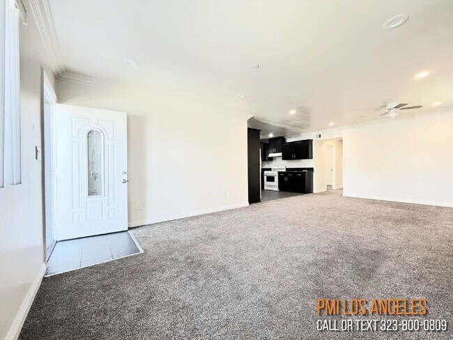 114 W 50th St