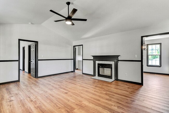 Photo - 928 S Willhaven Dr