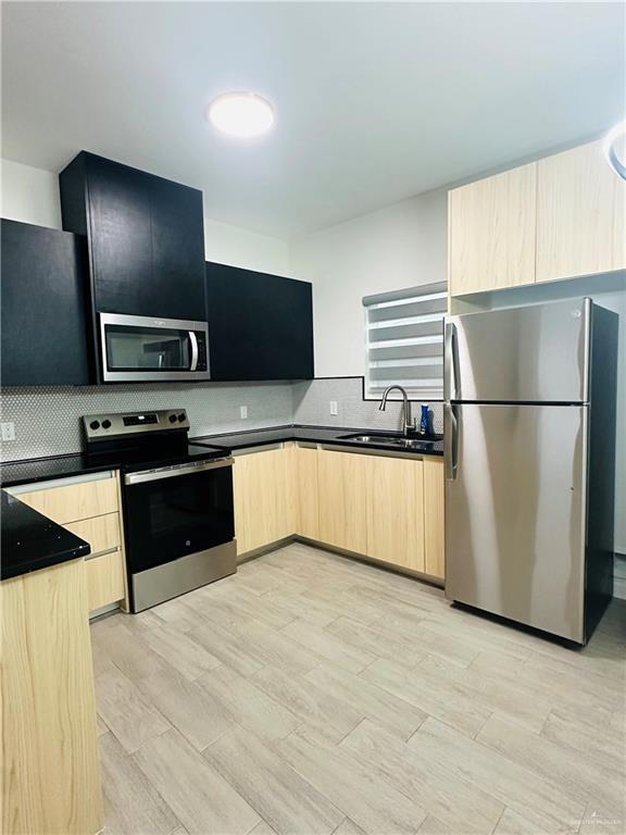 Photo - 13 N 39th St