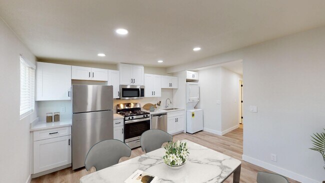 Building Photo - Herradura Villas-1023 (A&B) Unit 1023-A Rental