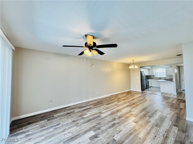 Photo - 706 SE 13th Ct Unit I