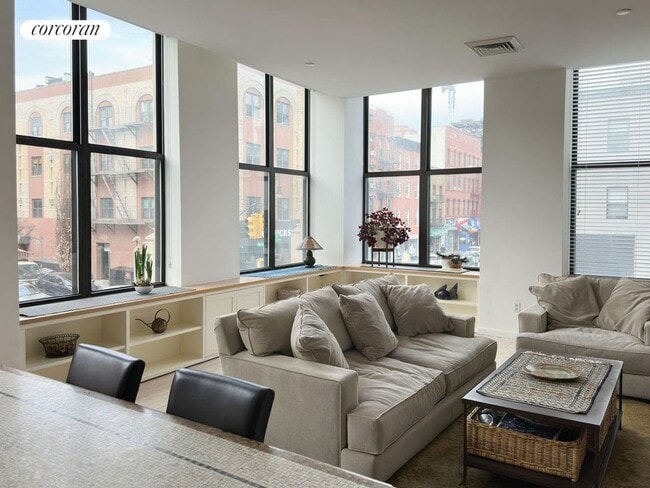 Building Photo - 88 Wyckoff St