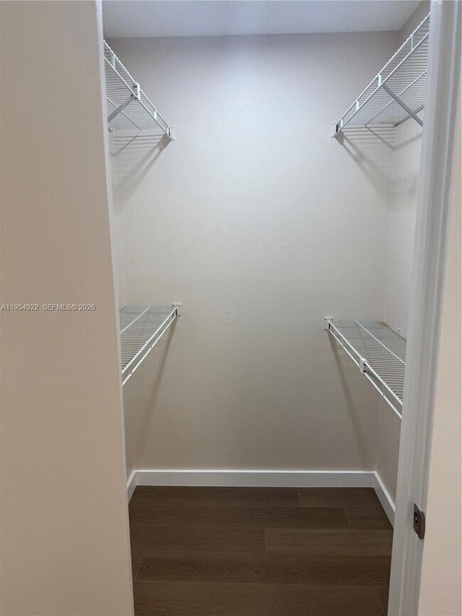 Photo - 3978 Nokomis Ave