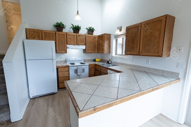 Photo - Single Family Home for Rent in Rifle