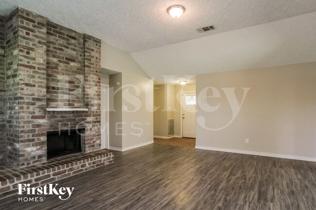 Photo - 1801 Whitebriar Dr