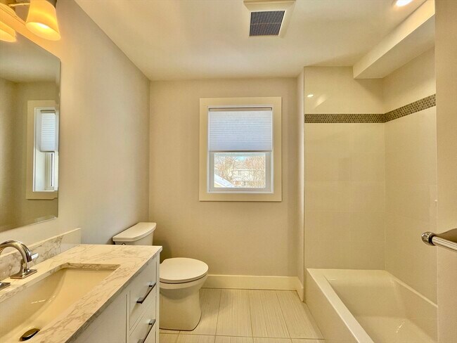 Photo - 140 Arlington St