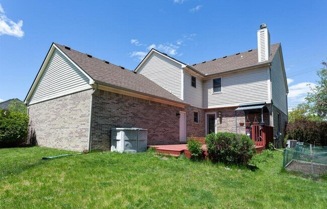 Photo - 44741 Cherry Hill Rd