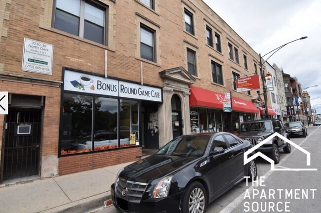 Photo - 3234 N Clark St Unit 2
