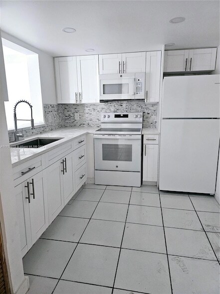 Photo - 2055 SW 122nd Ave Condo Unit 106