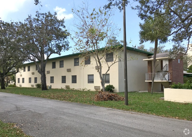 Photo - St. Elizabeth Gardens Apartments