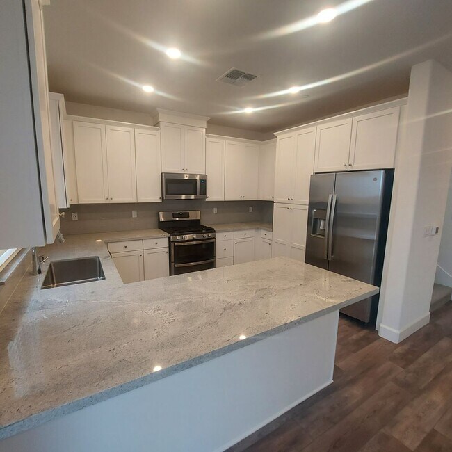 Photo - Newer Lennar built 4 Bedroom, 3 full bath ...