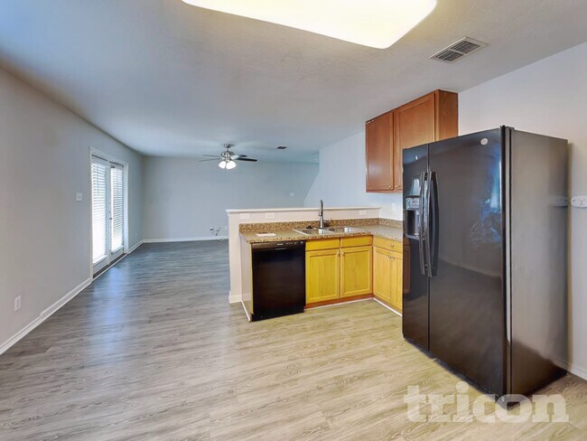 Photo - 9939 Amber Breeze