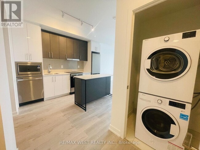 Photo - 9763 Markham Rd Unit 908