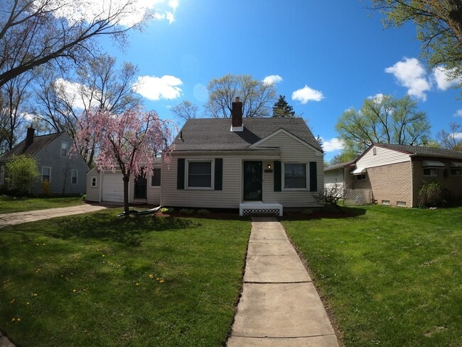 4 Bed 2 Bath Farmington Hills home for lease - 4 Bed 2 Bath Farmington Hills home for lease