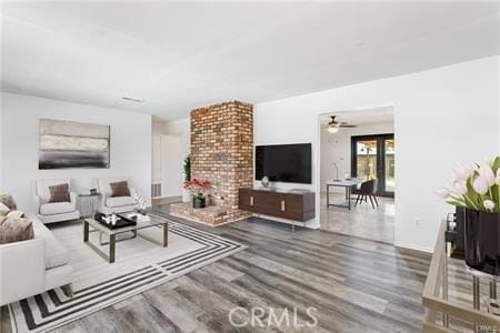 Photo - 19725 Mariposa Ave