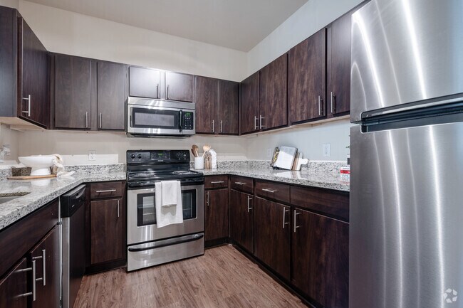 1BR, 1BA - 769SF - The Wayman