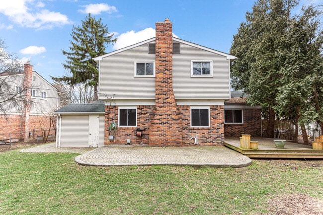 Photo - 1698 Lexington St