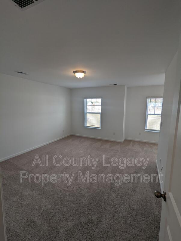 Photo - 1100 Lossie Ln