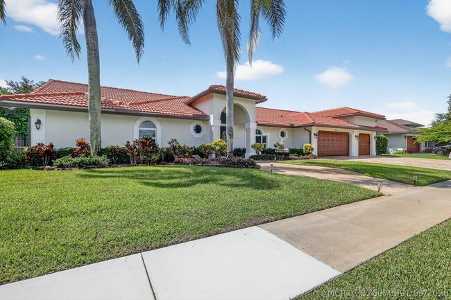 1880 Grantham Ct