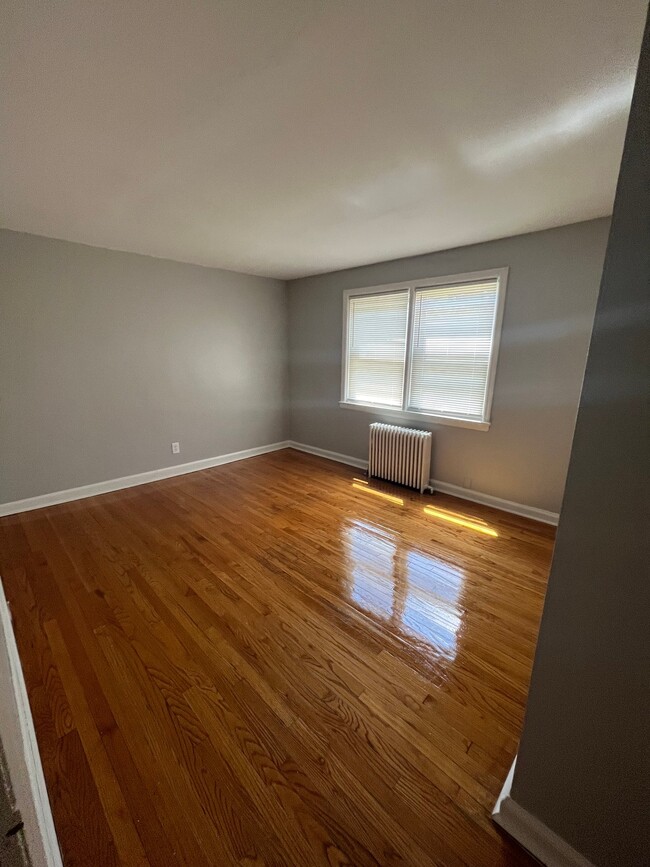 Photo - 62 Hughes St Unit 2