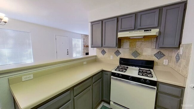 14010 Conner Downs Dr