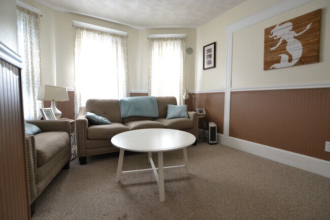 Photo - 25 Fairbanks St Unit 3