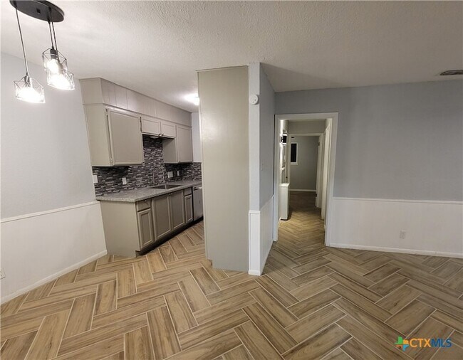 425 N Gilmer St Condo Unit 6 Condo for Rent in Killeen, TX