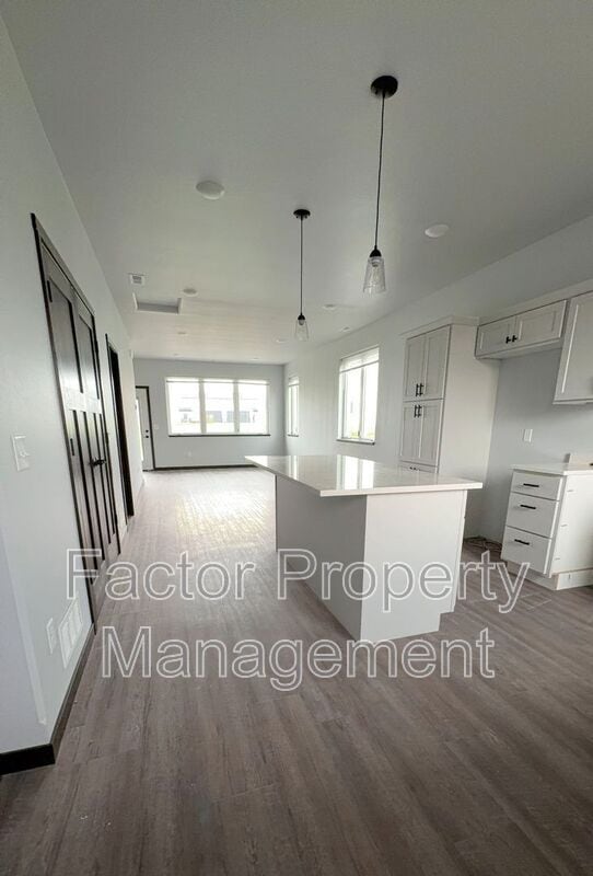 Photo - 3108 Noble Dr