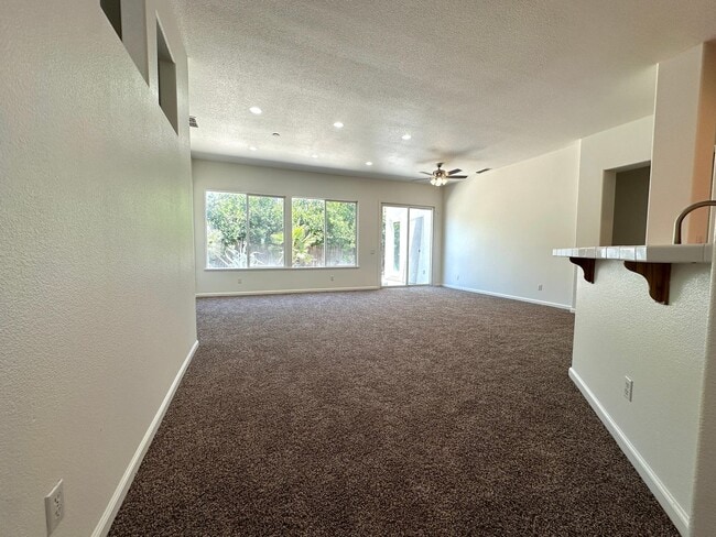 Photo - Beautiful North Merced Home in a Prime Location