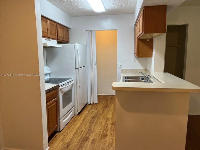 Photo - 1235 SW 46th Ave Unit 708