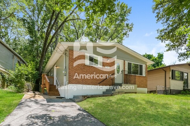 7564 Blanding Dr