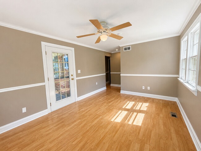 Photo - 21365 W Ridge Rd
