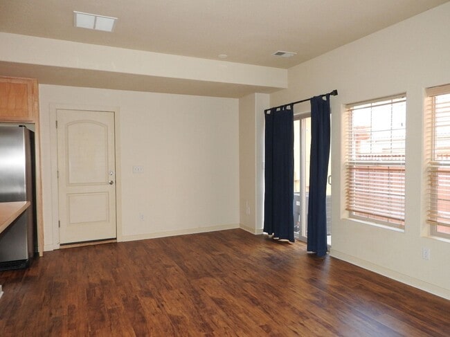 Photo - 9944 M.L.K. Jr Blvd